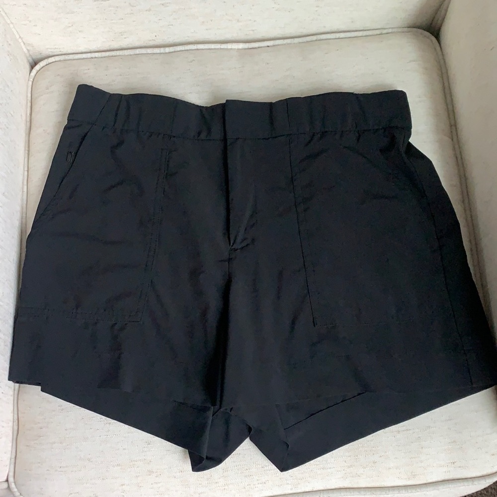 ATHLETA SHORTS